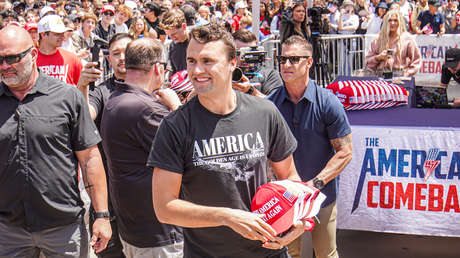 Gobernador de Utah califica crimen contra Charlie Kirk como asesinato político y alerta nacional